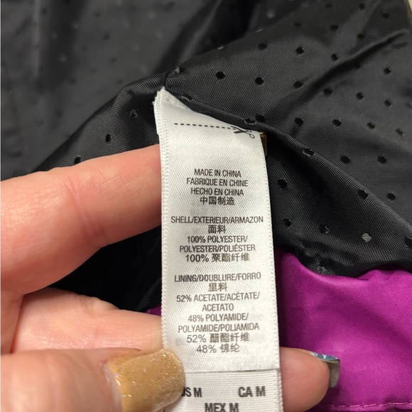 Juicy Couture Vest Fuchsia Purple Gold Zip Faux Fur Removable Hood Size Medium - Picture 10 of 10